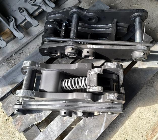 Быстросъем механический на пружине для Case 570ST 570T (кейс)