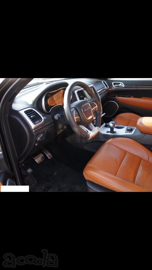 Продам Jeep SRT